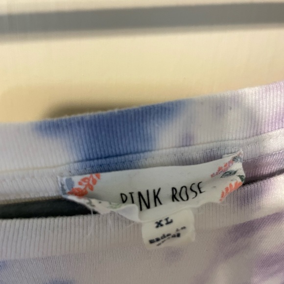 Purple and blue semi tie-dye slight crop top - Picture 4 of 4